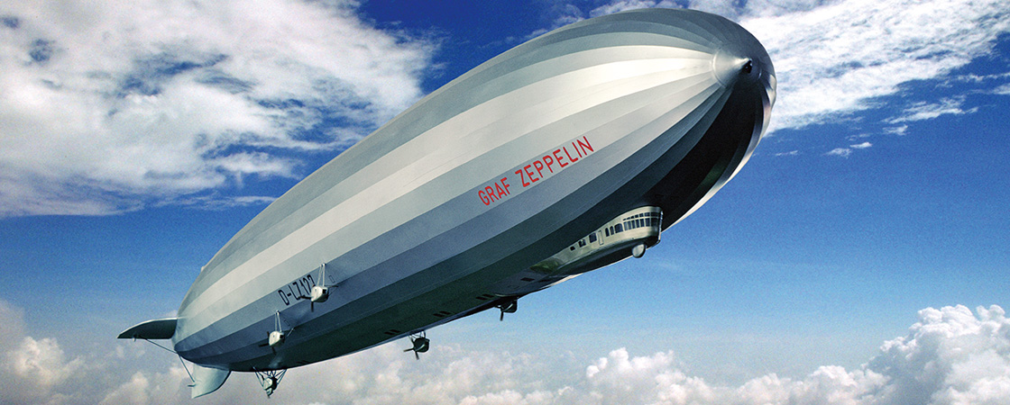 Image of a zeppelin in the sky